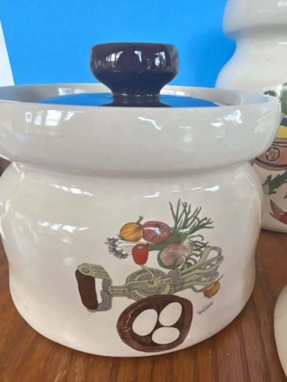 Set of 4 Vintage Wendy Wheeler Illustrated Ceramic Food Canisters Jars
